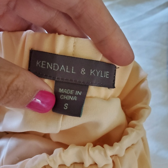 Sheer skirt with built in slip - Picture 3 of 3